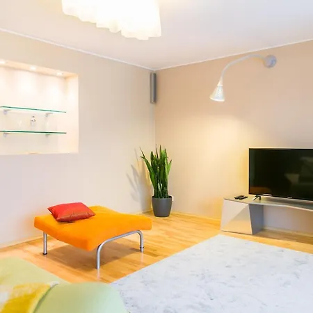 Smart Viru Lux Apartment, City Centre, Sauna, Balcony *