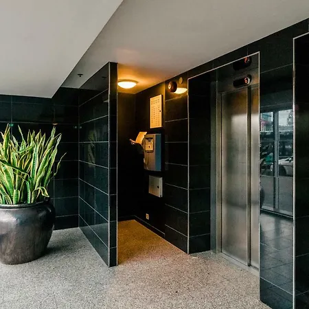 Smart Viru Lux Apartment, City Centre, Sauna, Balcony Ταλίν